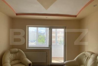 Apartament cu 3 camere semidecomandat, mobilat în Dej - 1