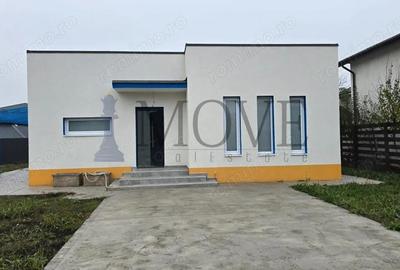 Casă cu 3 camere cu Teren 434 Mp în Berceni