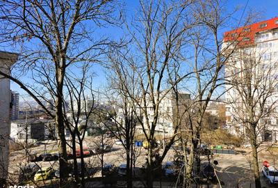 Apartament cu 3 camere decomandat în Tătărași - 2