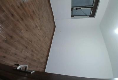 Apartament cu 3 camere decomandat în Central - 4