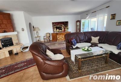 Poveste de Toamna Casa in Bucovina De Vanzare 0727817187 - 4