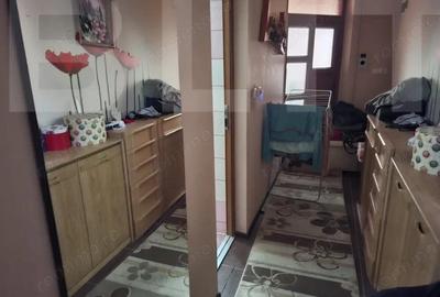 Casă cu 7 camere cu Teren 550 Mp în Central - 13