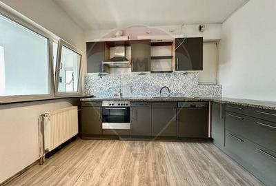 Casa / Vila cu 7 camere de vanzare in zona Elisabetin - 9