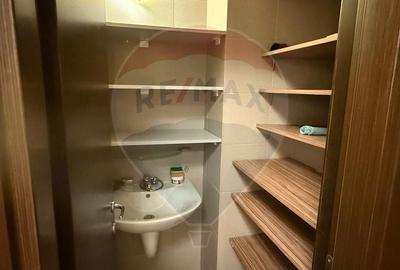 Apartament cu 4 camere semidecomandat, mobilat în Nordului - 16