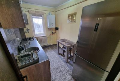 Apartament zona Bratianu (scoala 8) - 3