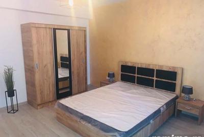Inchiriez apartament o camera zona Buziasului - 1