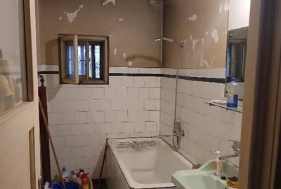 Apartament 3 camere Str. Constantin Brezeanu pre? 63000!! - 2