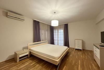 Apartament deosebit pe două nivele, într-o vilă elegantă - 16