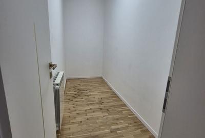 Casă cu 4 camere în Central - 14