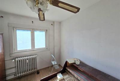 4 CAMERE 2 BAI DECOM ION MIHALACHE TURDA PARC REGINA MARIA ET 6/10 AN 1982 - 7