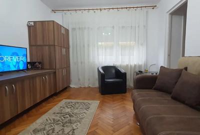 Inchiriez apartament - 1