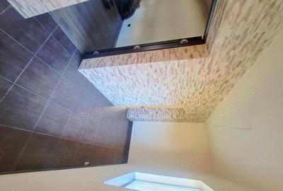 Casă cu 3 camere cu Teren 540 Mp în Central - 1