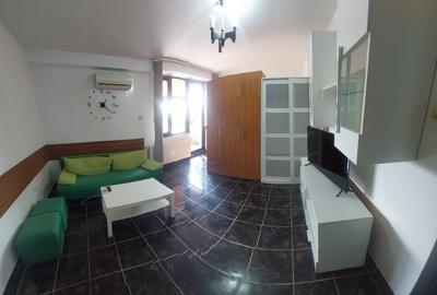Garsonieră decomandată în Girocului - 1