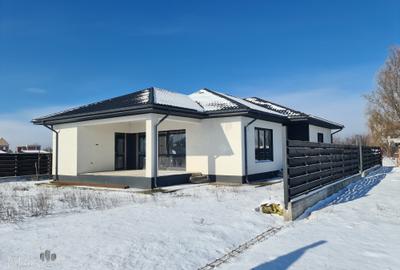 Casa parter complet finalizata 140 mp utili, teren 750 mp - 3