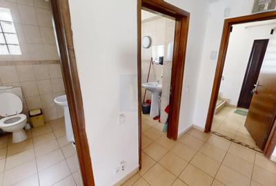 Casă individuală cu 7 camere cu Canalizare în Calea Plevnei - 9