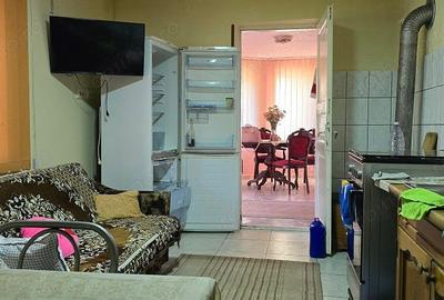 Casă cu 5 camere cu Teren 2763 Mp în Băița - 9