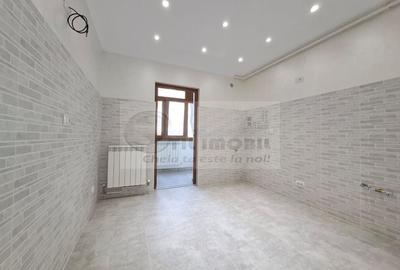 Liber, apartament 2 camere, 53 mp, Nicolina - Belvedere, baie cu geam - 8