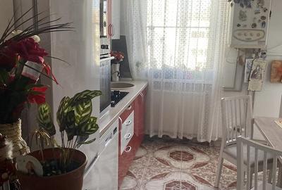 Apartament cu 3 camere decomandat în Central - 4