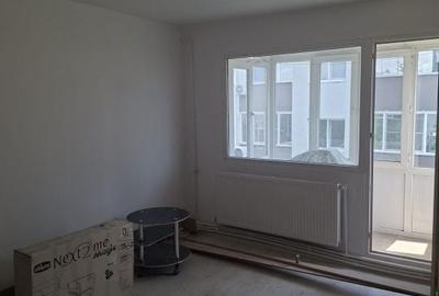 Apartament cu 2 camere semidecomandat în Brazda lui Novac - 4