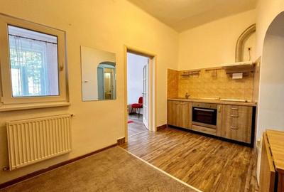 Apartament cu 2 camere semidecomandat în Central - 4