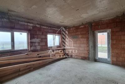 Casa la Rosu P+M, 2 fronturi stradale, teren generos, Giarmata - 3