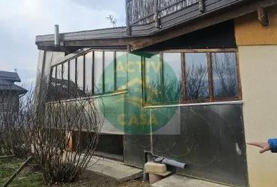 Casă cu 3 camere cu Teren 1470 Mp în Central
