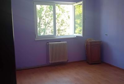 Apartament cu 2 camere decomandat în Central - 3