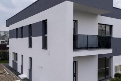 Casa duplex spa?ioasa, construc?ie noua, Flore?ti langa stadion - 9