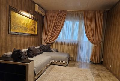 Apartament cu 6 camere semidecomandat în Drumul Taberei