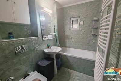 Apartament cu 4 camere decomandat în Siderurgiștilor - 3