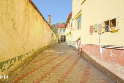 Casă cu Teren 306 Mp în Bartolomeu