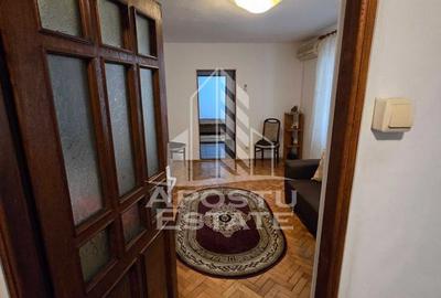 Apartament cu 2 camere semidecomandat, mobilat în P-ța Doina - 3