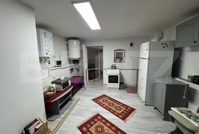 Casă cu 4 camere cu Teren 1000 Mp în Central