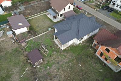 Casă cu 4 camere în Livada - 4