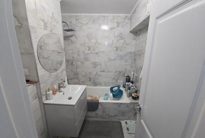 Apartament cu 3 camere decomandat în Exterior Vest - 6