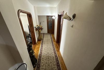 Apartament 4 camere zona Far - 2