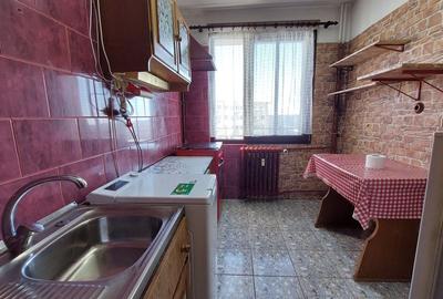 Apartament cu 2 camere semidecomandat, mobilat în Titan - 3