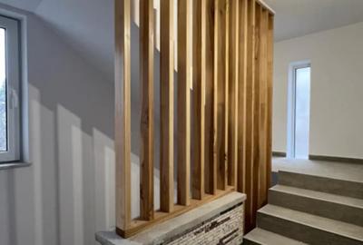 Casă cu 12 camere cu Teren 380 Mp în Orașul Vechi - 1