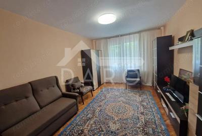 INCHIRIEZ APARTAMENT B-DUL PANDURILOR - 1