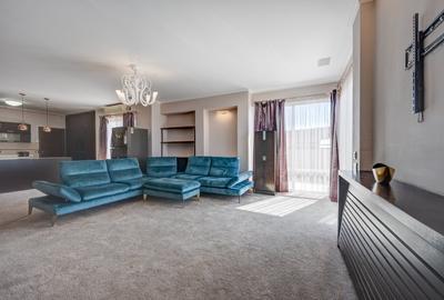 Penthouse cu 3 camere semidecomandat în Central - 15