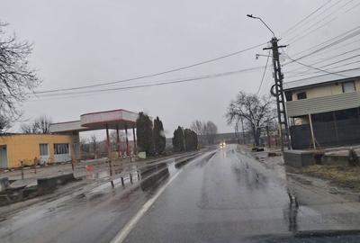 Spațiu comercial, de 2,000 mp, în Central