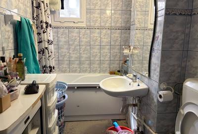 Apartament cu 3 camere semidecomandat, mobilat în Apărătorii Patriei - 17