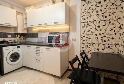 Apartament cu 3 camere decomandat în Tei - 4