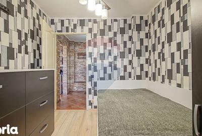 Apartament cu 2 camere decomandat în Triaj - 14
