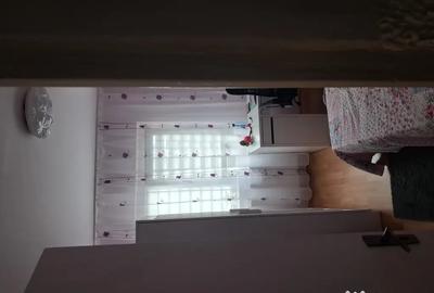 Apartament cu 3 camere decomandat în 8 Martie - 1
