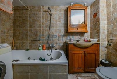 Comision 0 % Apartament 3 camere PARTER+ demisol, 2 parcari, curte 100mp - 7