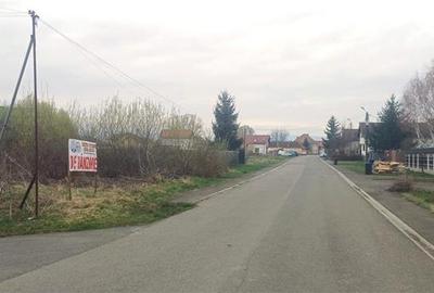 Teren Construcții intravilan de 1400 mp, în Exterior Est