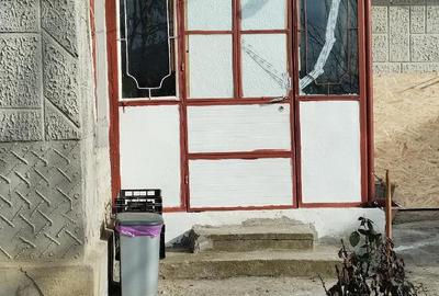 Casă cu 3 camere cu Teren 1650 Mp în Racovițeni - 1