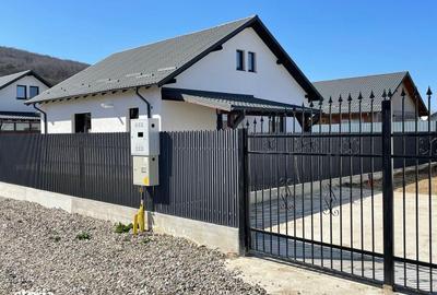Casă cu 3 camere cu Teren 360 Mp în Hemeiuș - 6