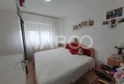 Apartament 3 camere zona 1 Decembrie 65 mp utili + 5 mp balcon - 3